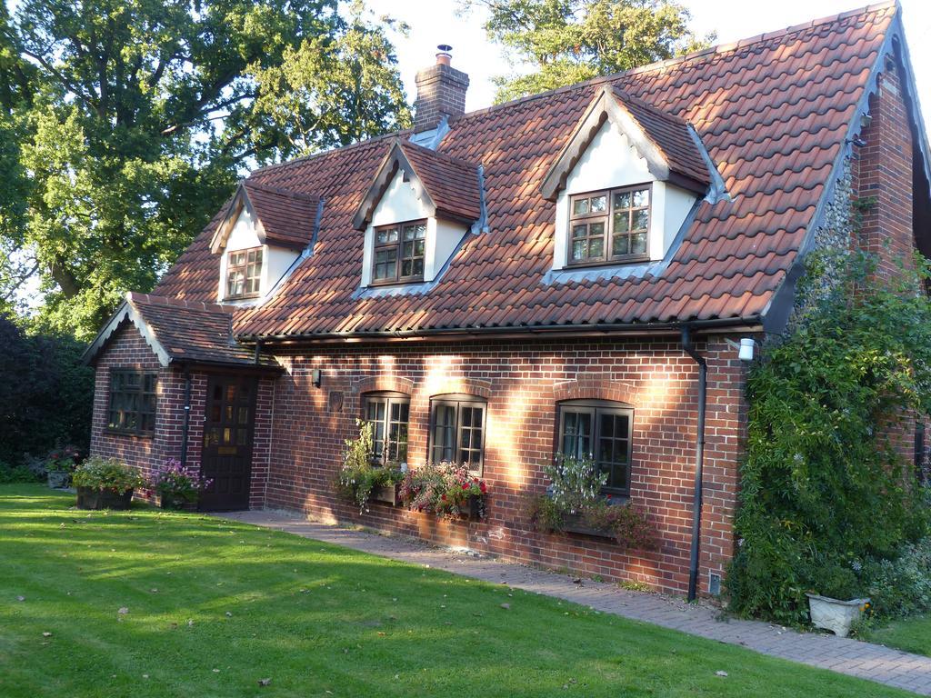 WhepsteadThe Old Pear Tree住宿加早餐旅馆 外观 照片